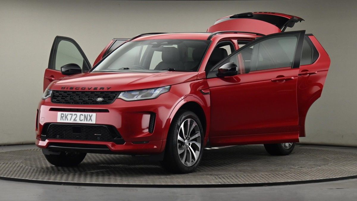 Land Rover Discovery Sport Image 28