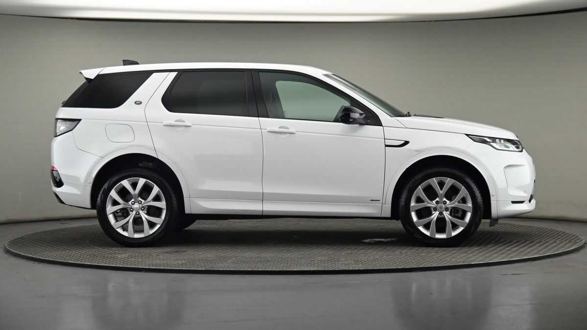 Land Rover Discovery Sport Image 27