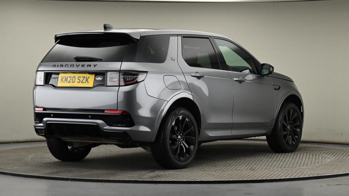Land Rover Discovery Sport Image 26