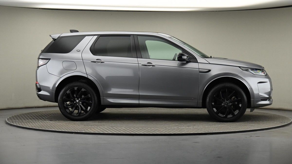 Land Rover Discovery Sport Image 27