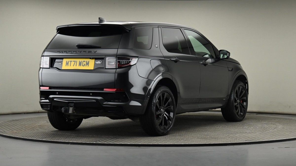 Land Rover Discovery Sport Image 26