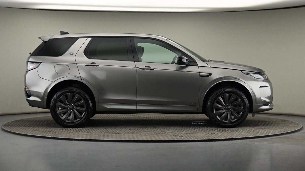 Land Rover Discovery Sport Image 27