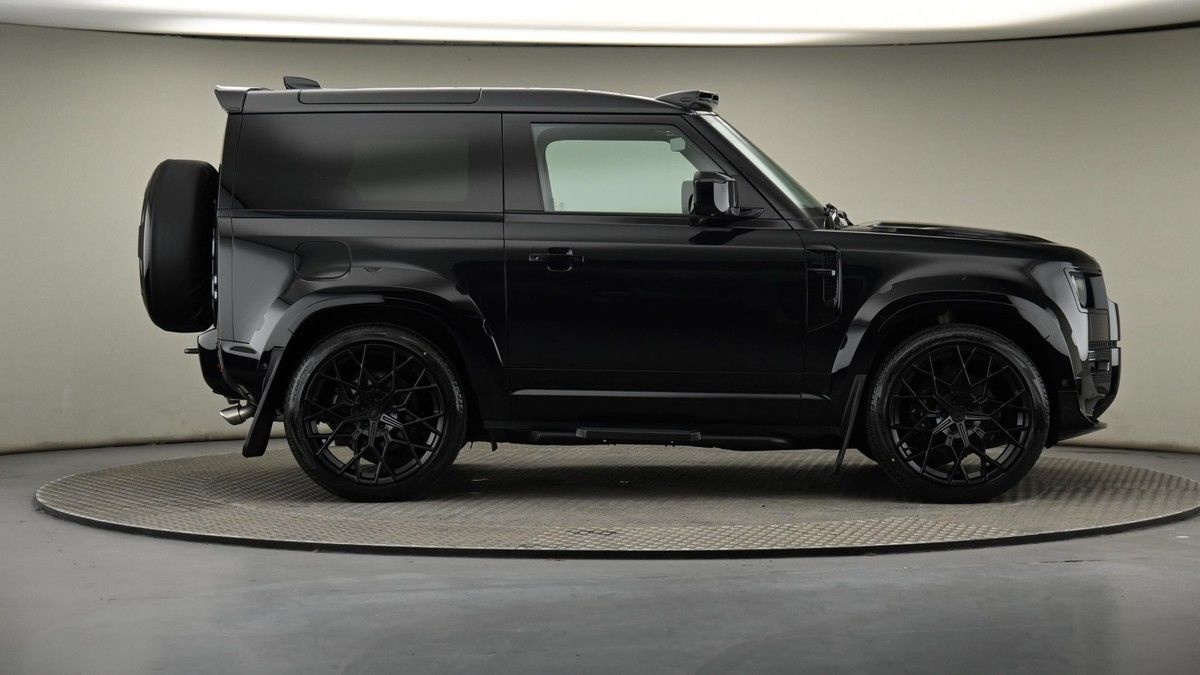 Land Rover Defender 90 Image 27