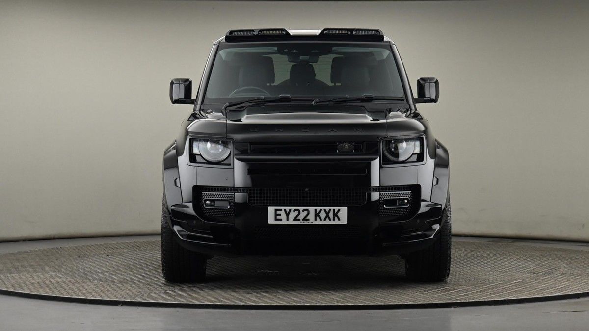Land Rover Defender 90 Image 21