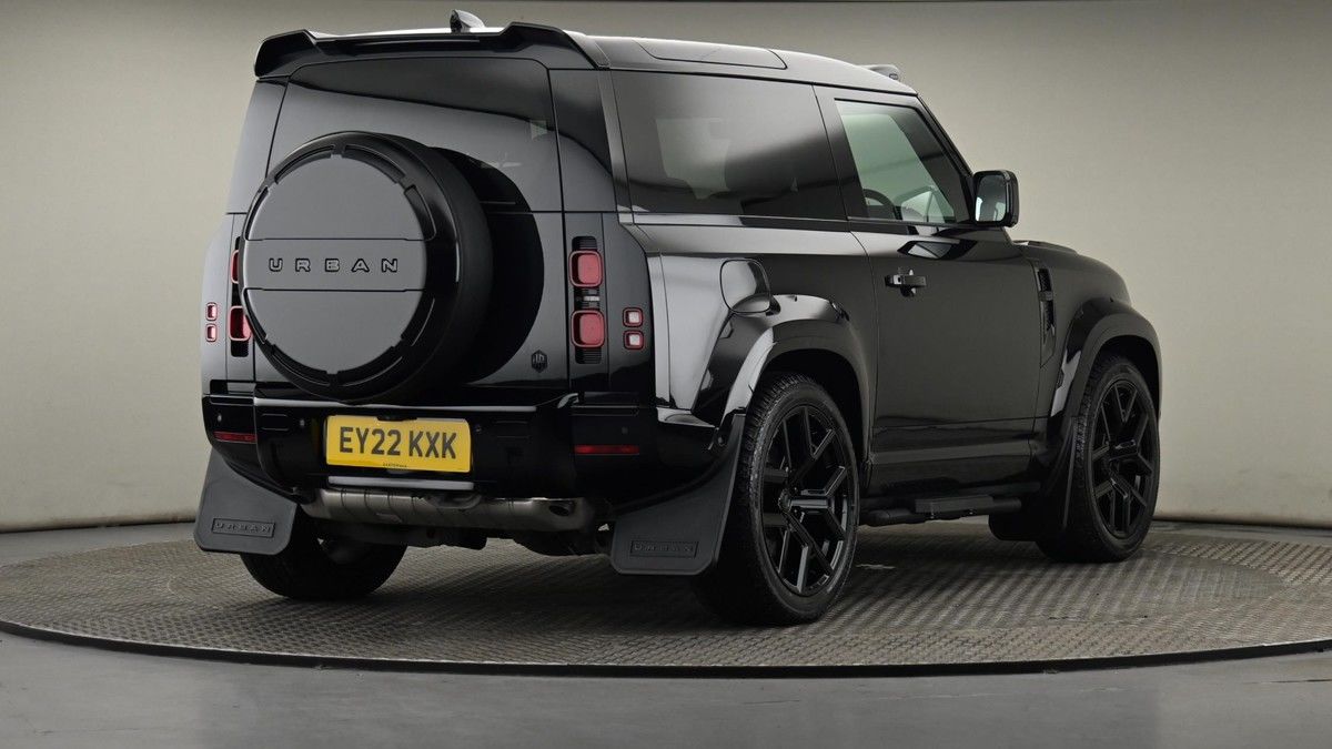 Land Rover Defender 90 Image 26
