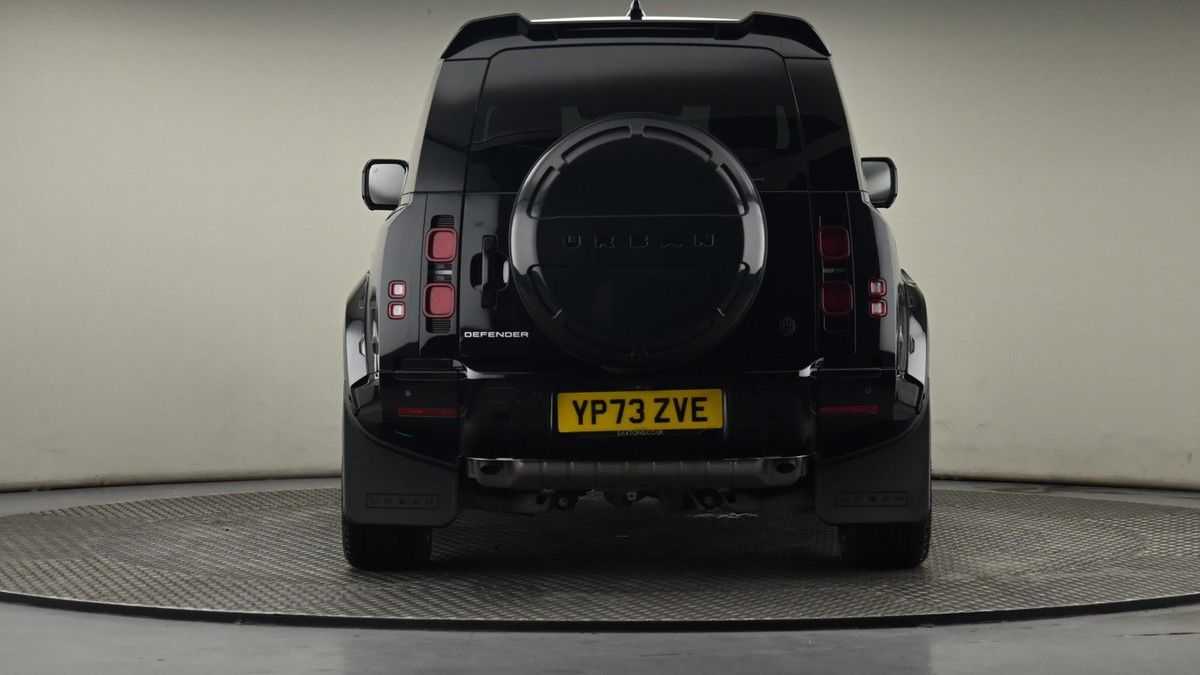 Land Rover Defender 90 Urban Image 25