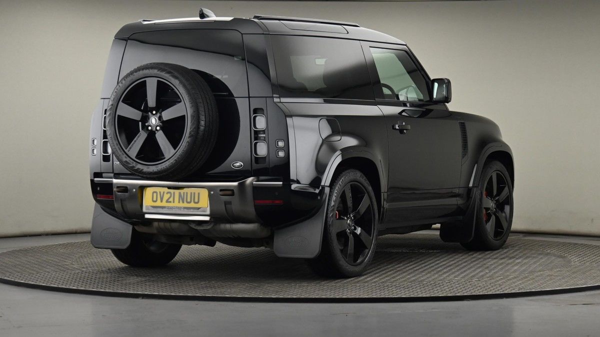 Land Rover Defender 90 Image 26
