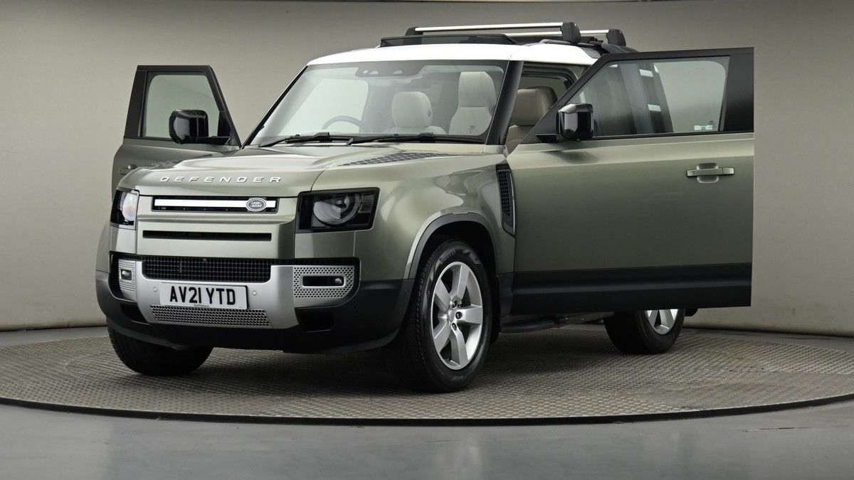 Land Rover Defender 90 Image 28