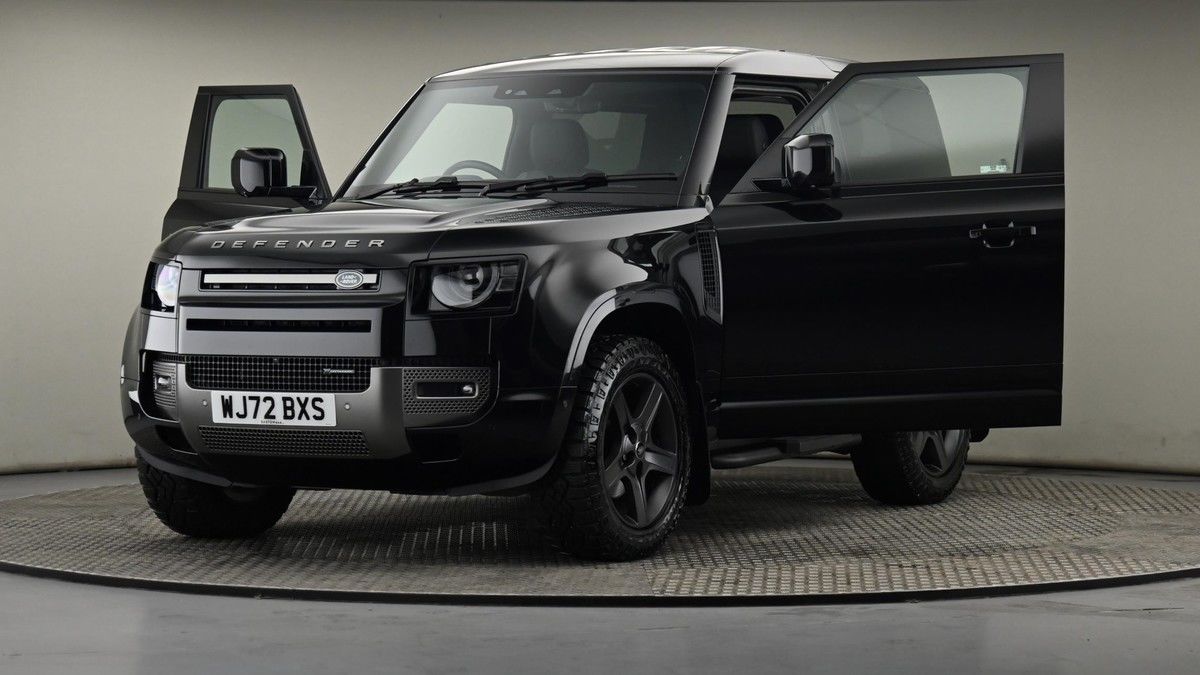 Land Rover Defender 90 Image 15