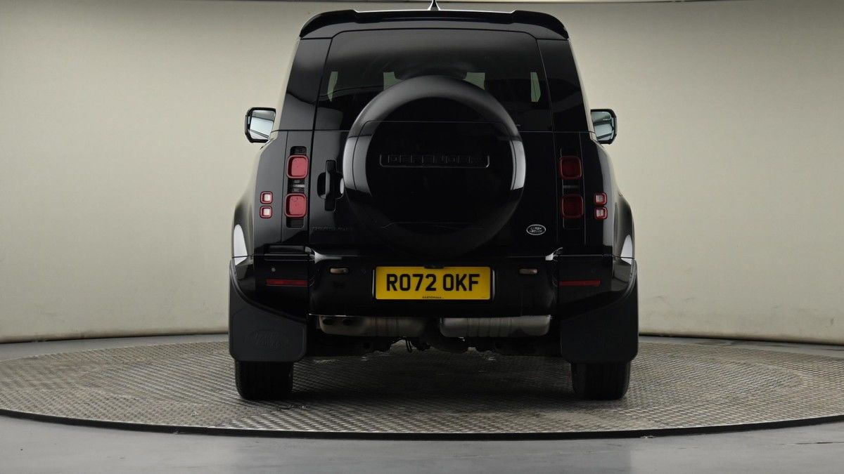 Land Rover Defender 90 Image 25