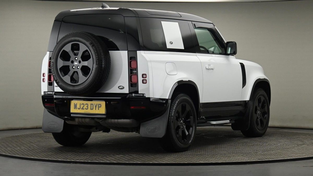 Land Rover Defender 90 Image 52
