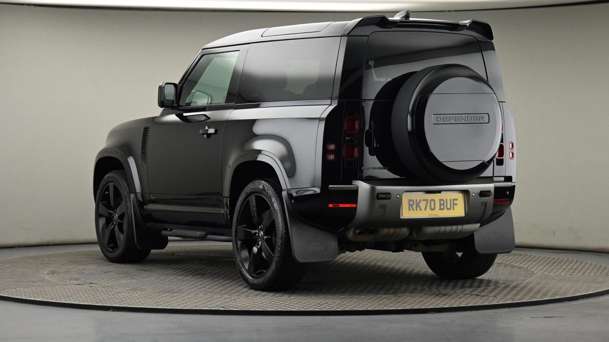 Land Rover Defender 90 Image 24