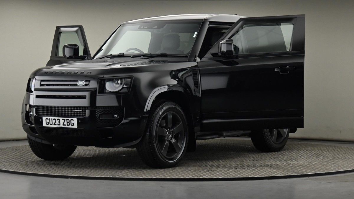 Land Rover Defender 90 Image 28