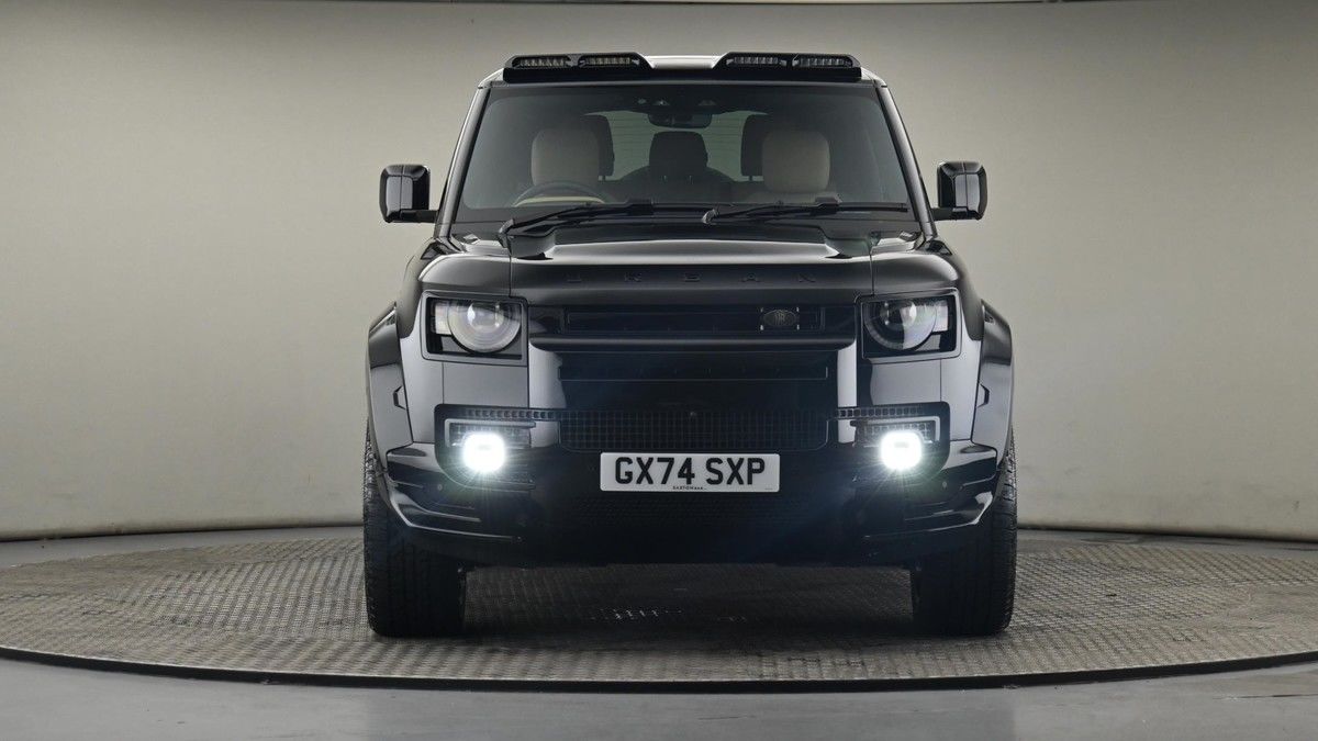 Land Rover Defender 90 Image 21