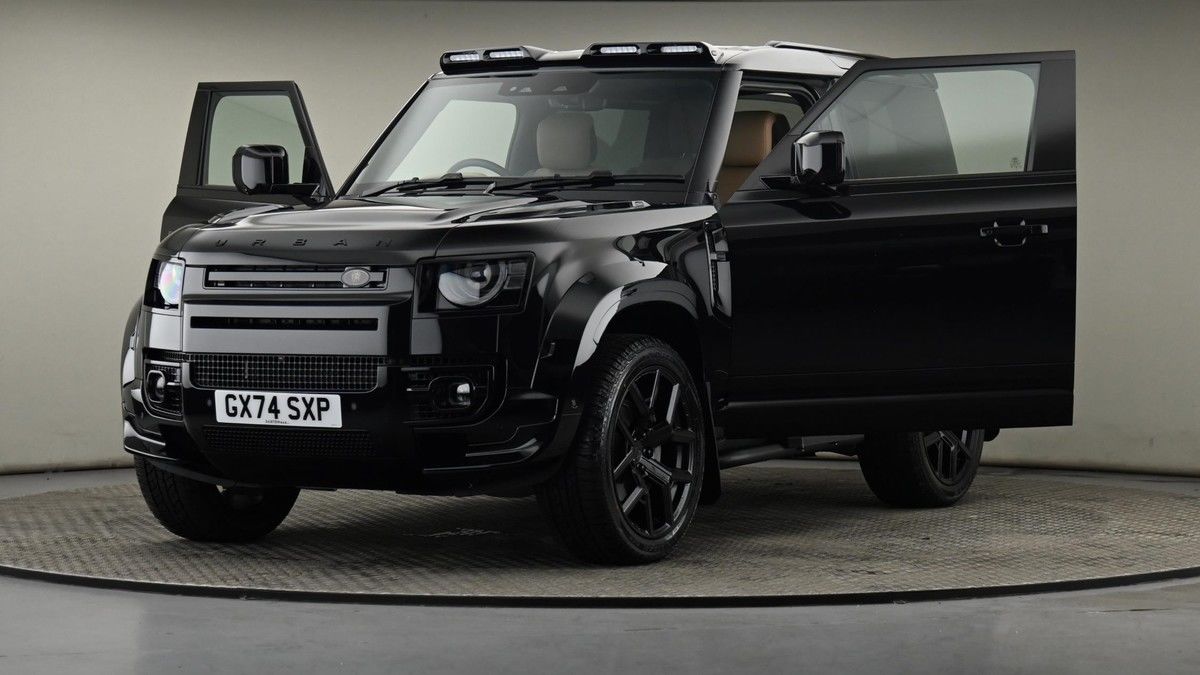 Land Rover Defender 90 Image 28