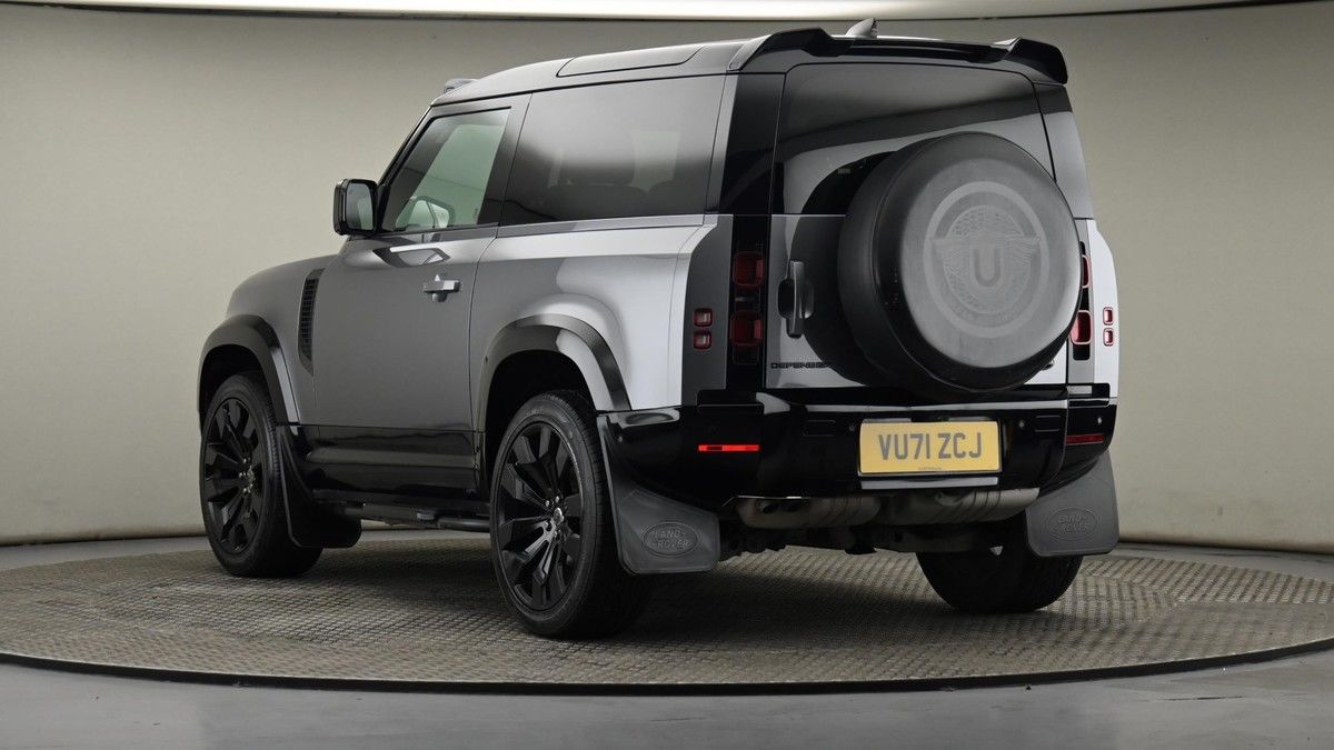 Land Rover Defender 90 Urban Image 24