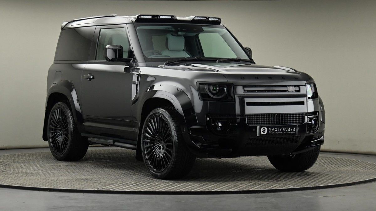 Land Rover Defender 90 Image 2