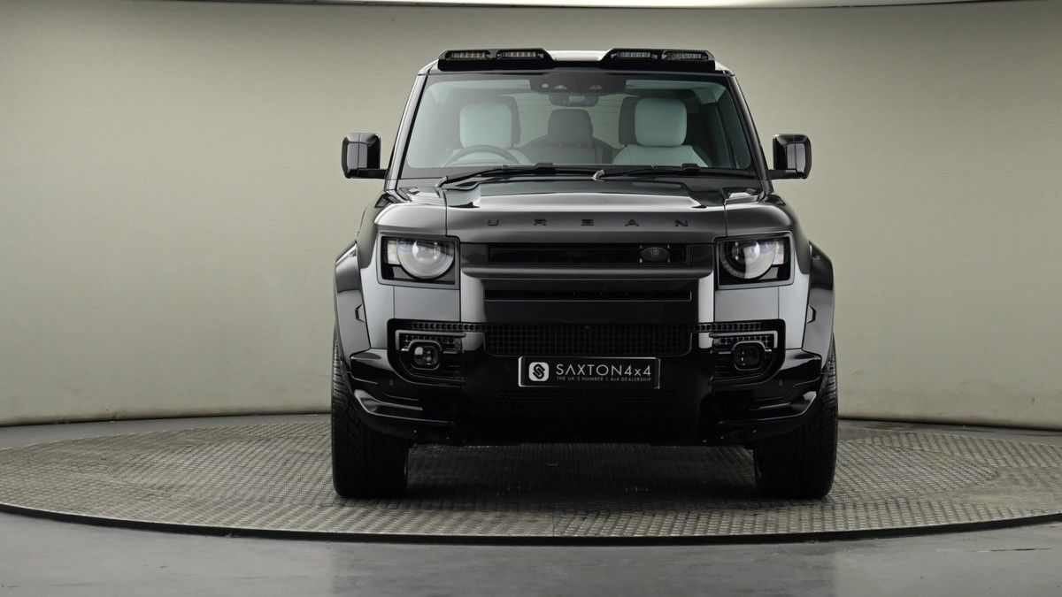Land Rover Defender 90 Image 42