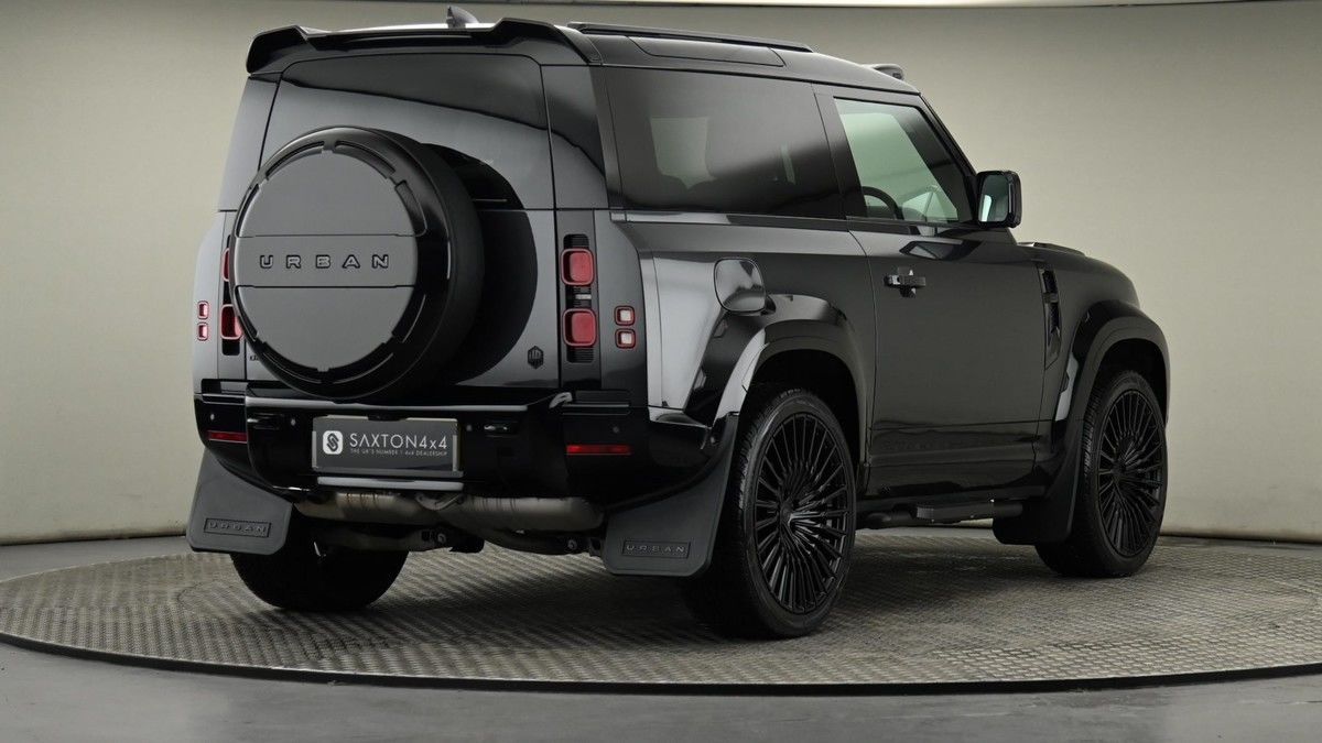 Land Rover Defender 90 Image 52
