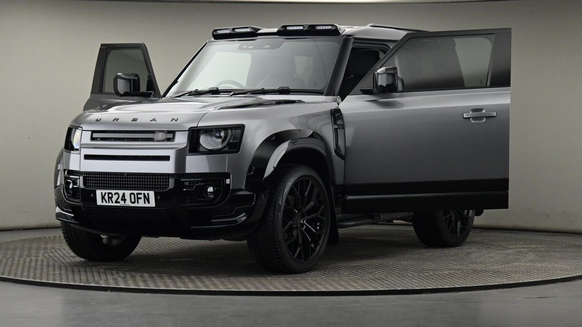 Land Rover Defender 90 Image 28