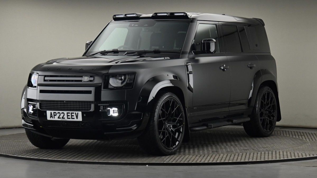 Land Rover Defender 110 Urban Image 22
