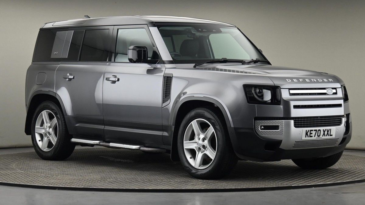Land Rover Defender 110 Image 20