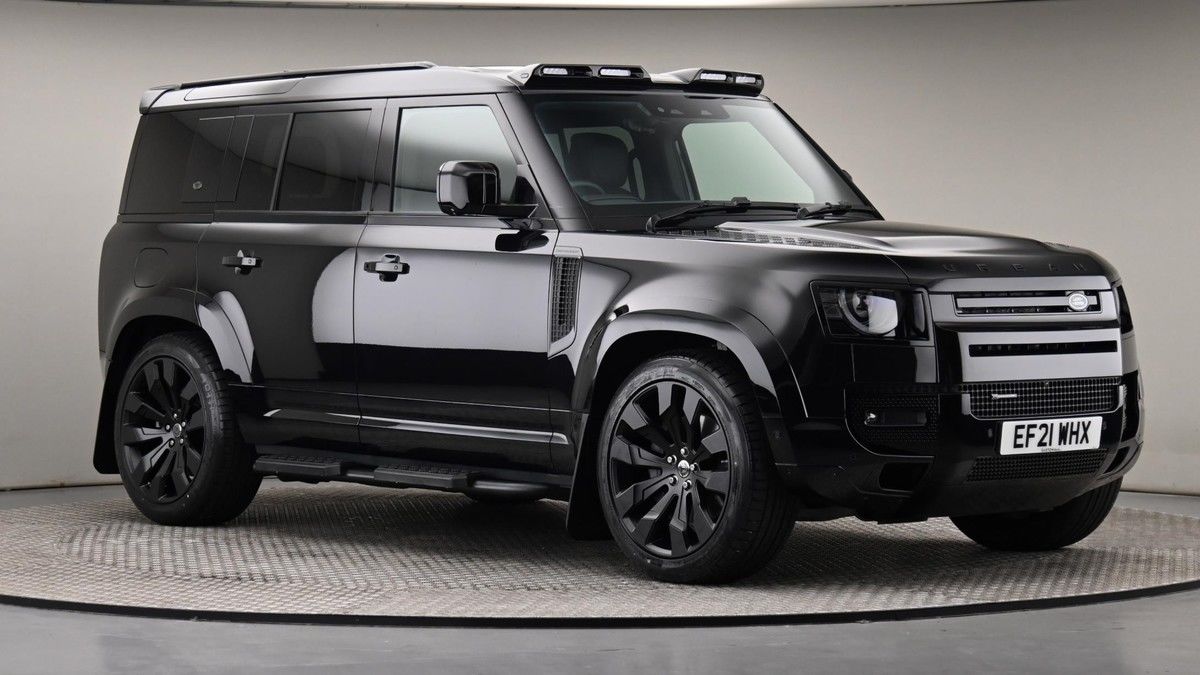 Land Rover Defender 110 Image 20