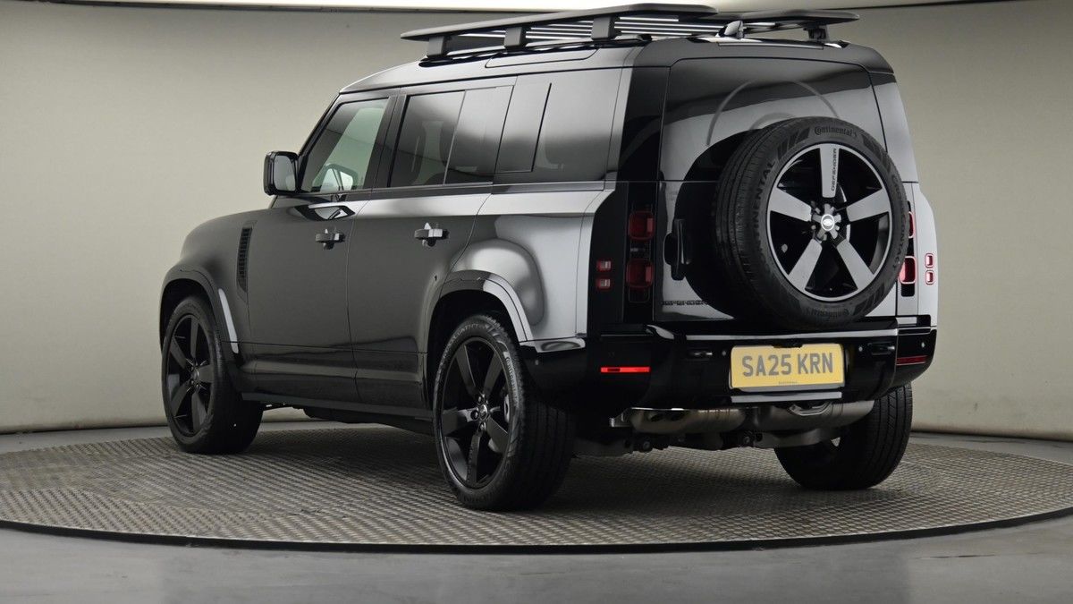 Land Rover Defender 110 Urban Image 48