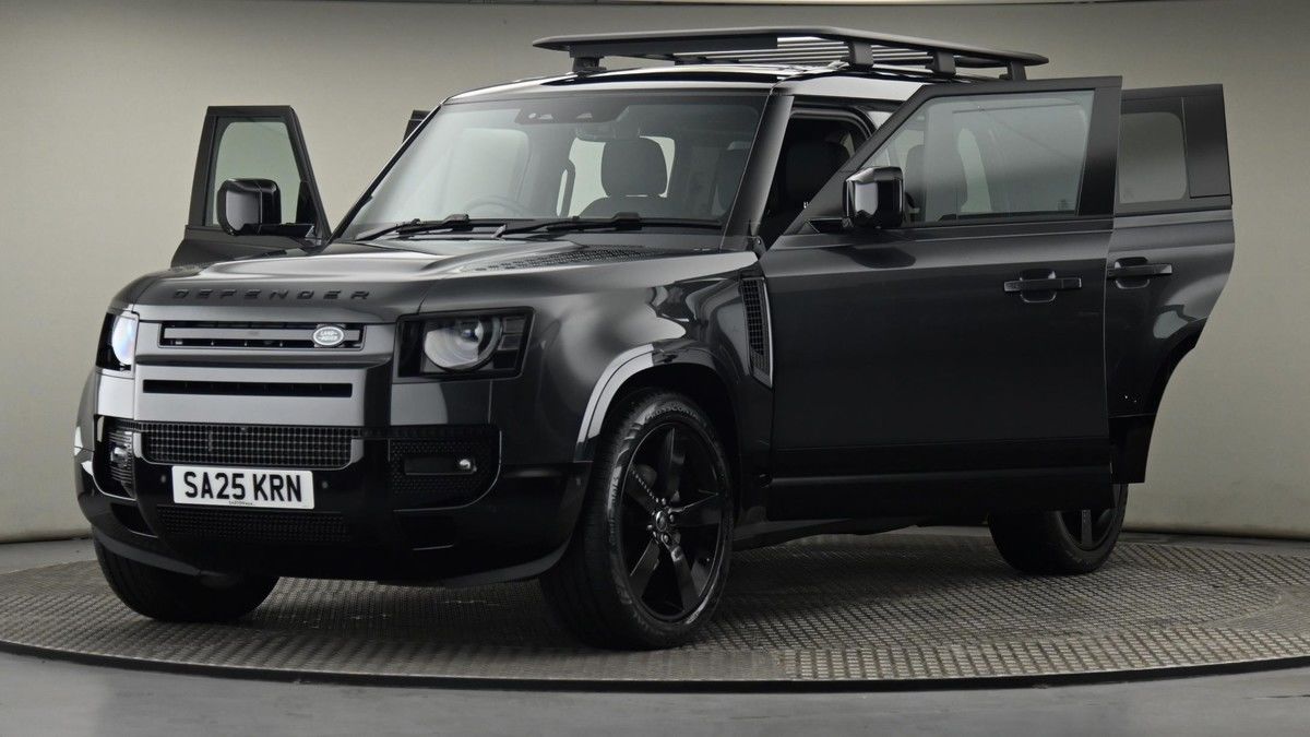 Land Rover Defender 110 Urban Image 53