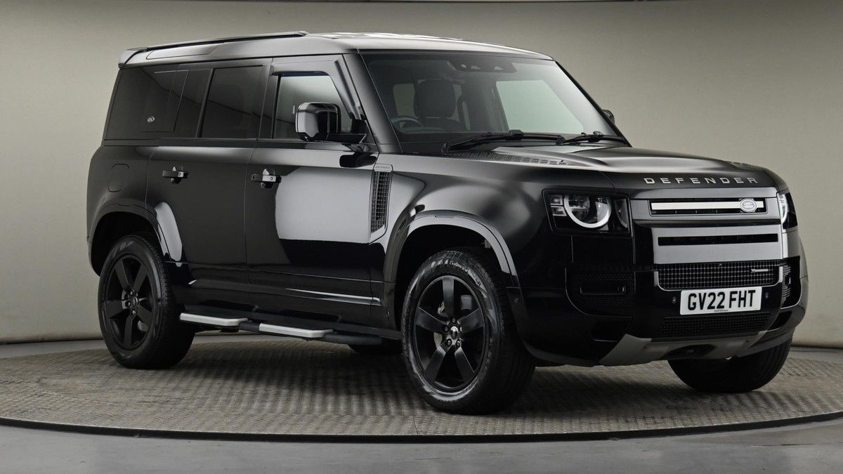 Land Rover Defender 110 Image 20
