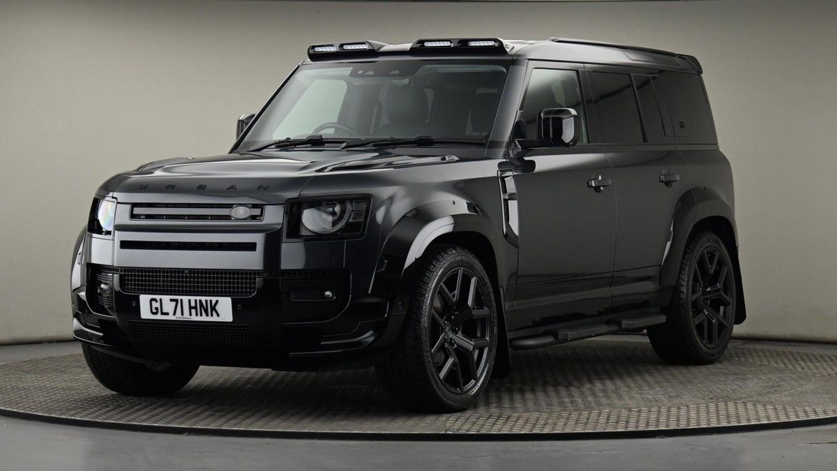 Land Rover Defender 110 Image 22