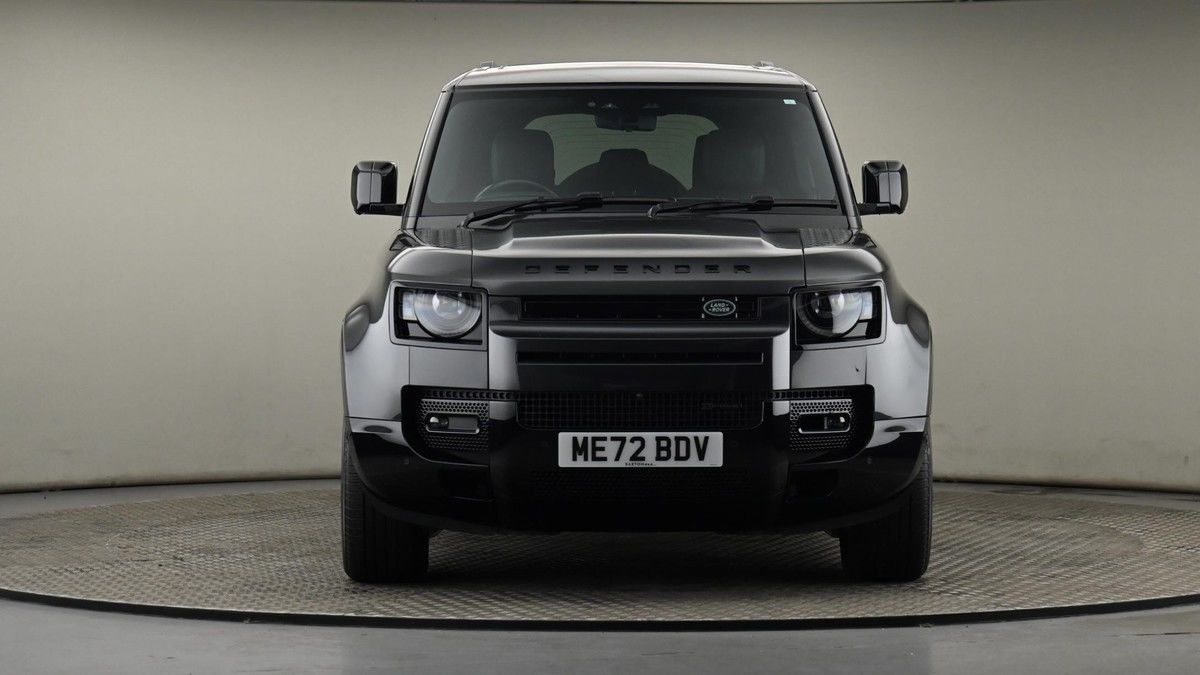 Land Rover Defender 110 Urban Image 21