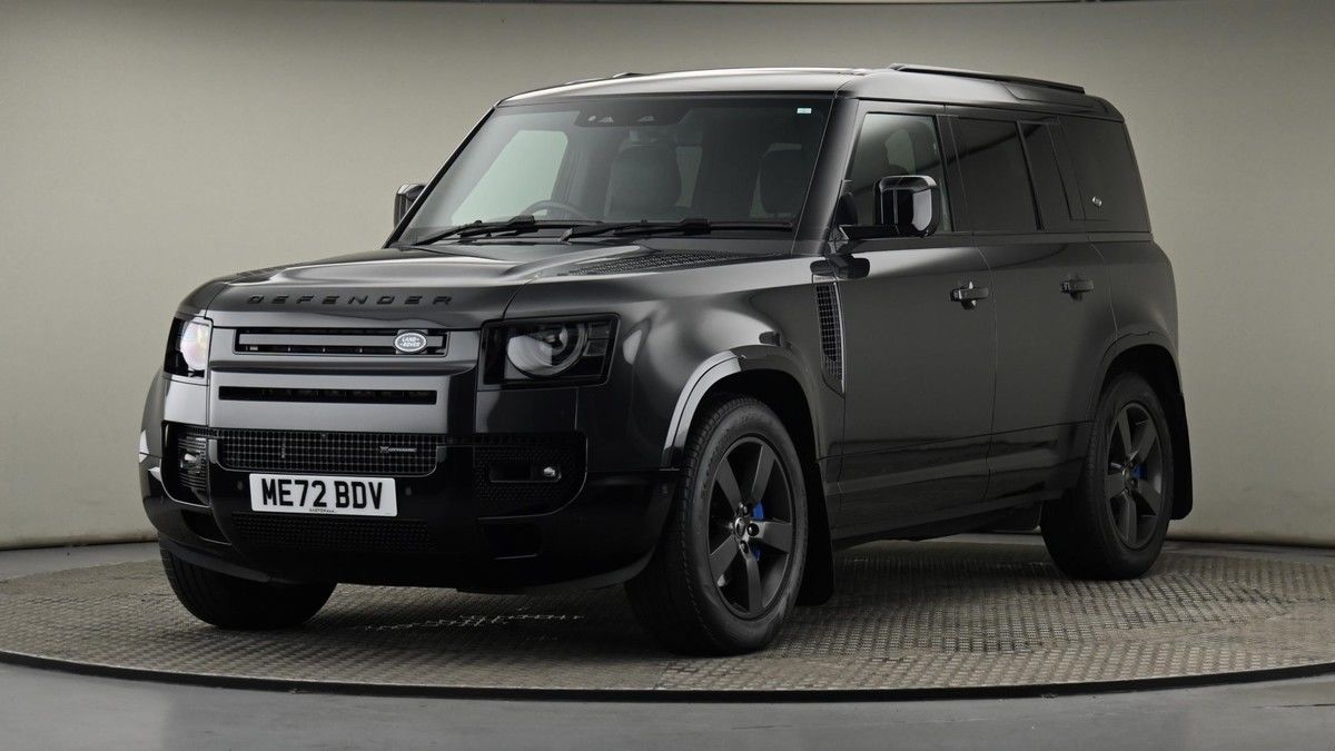 Land Rover Defender 110 Urban Image 22