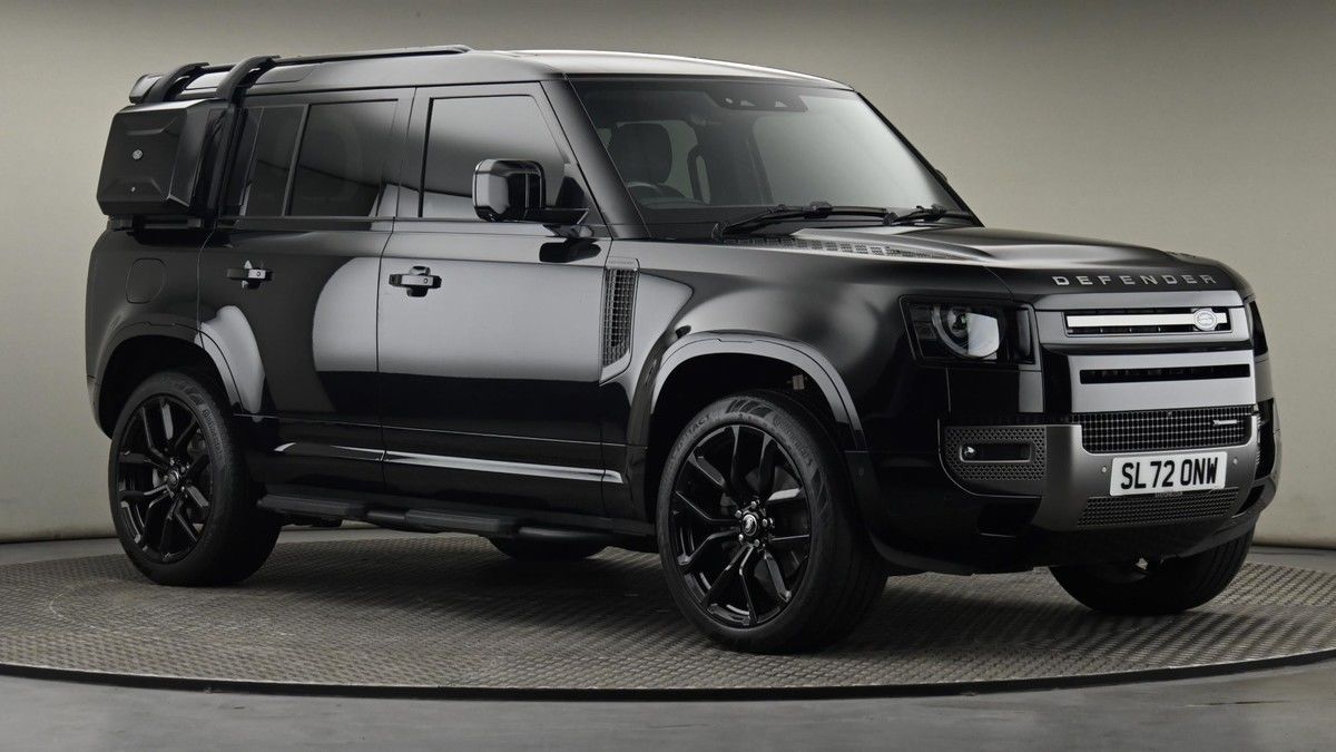Land Rover Defender 110 Image 20