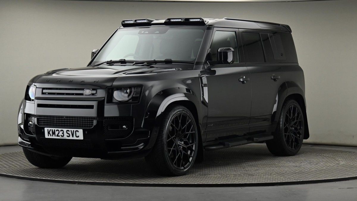 Land Rover Defender 110 Image 46