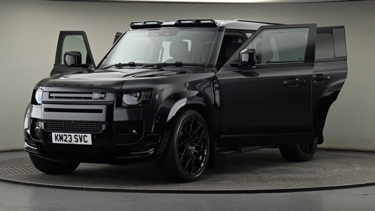 Land Rover Defender 110 Image 58