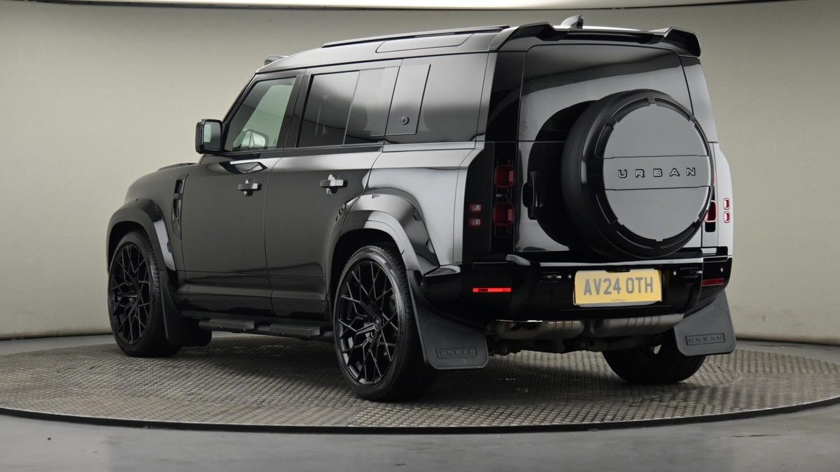 Land Rover Defender 110 Urban Image 24