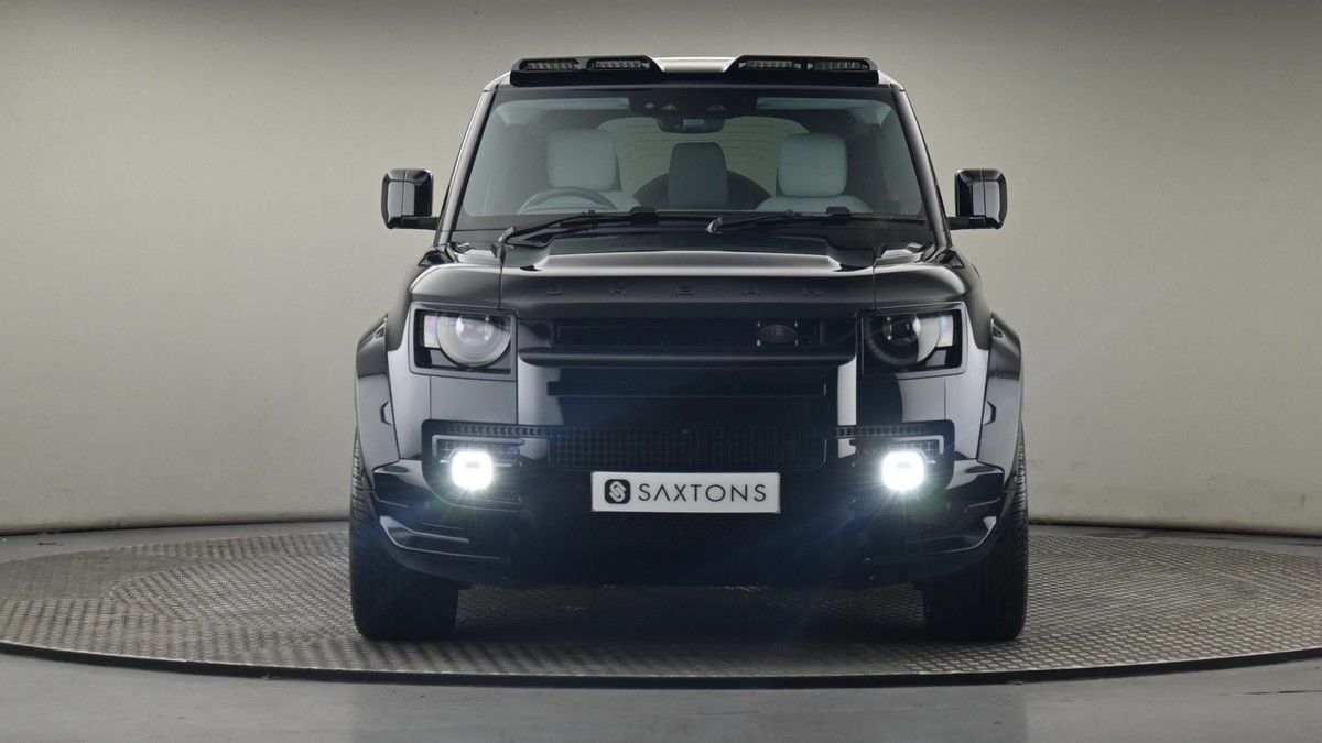Land Rover Defender 110 Urban Image 41