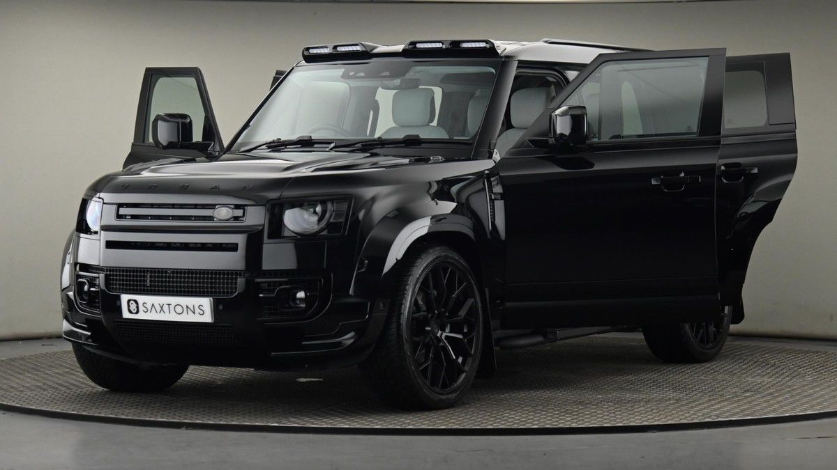 Land Rover Defender 110 Urban Image 55