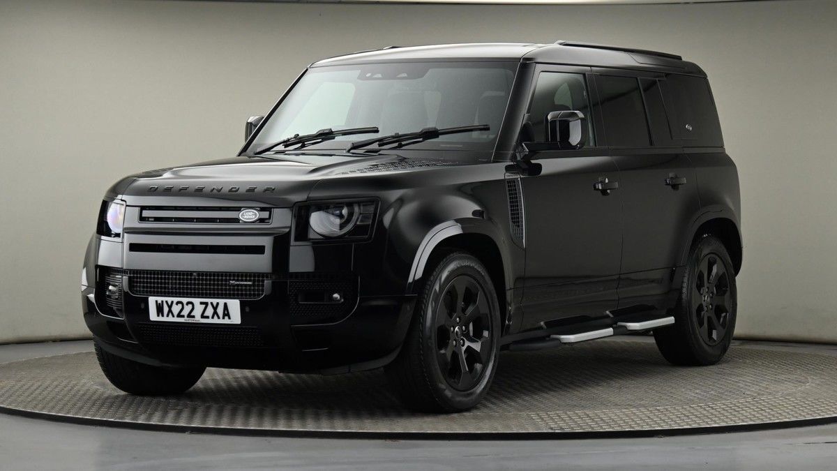 Land Rover Defender 110 Image 22