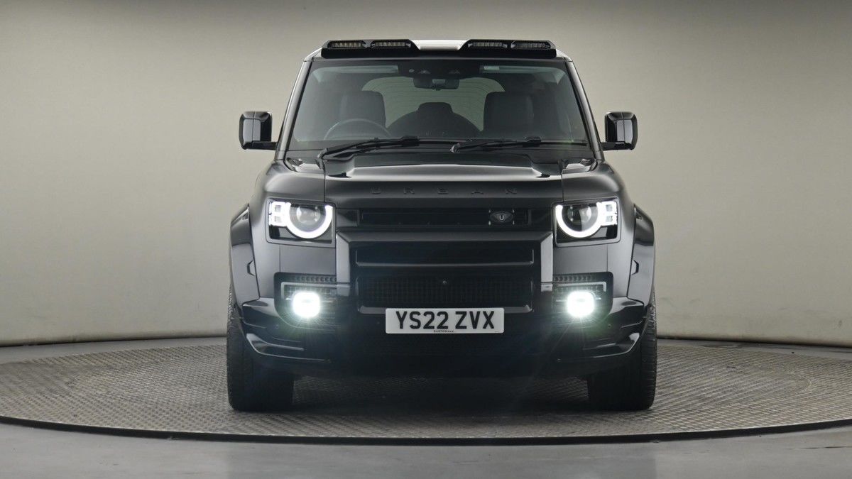 Land Rover Defender 110 Urban Image 21