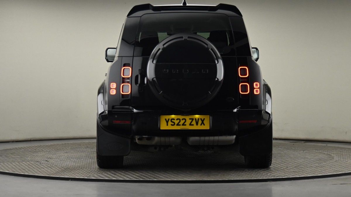 Land Rover Defender 110 Urban Image 25