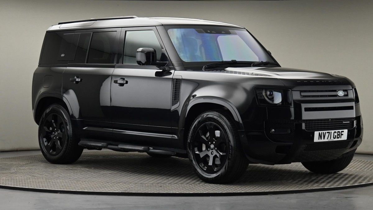 Land Rover Defender 110 Image 20