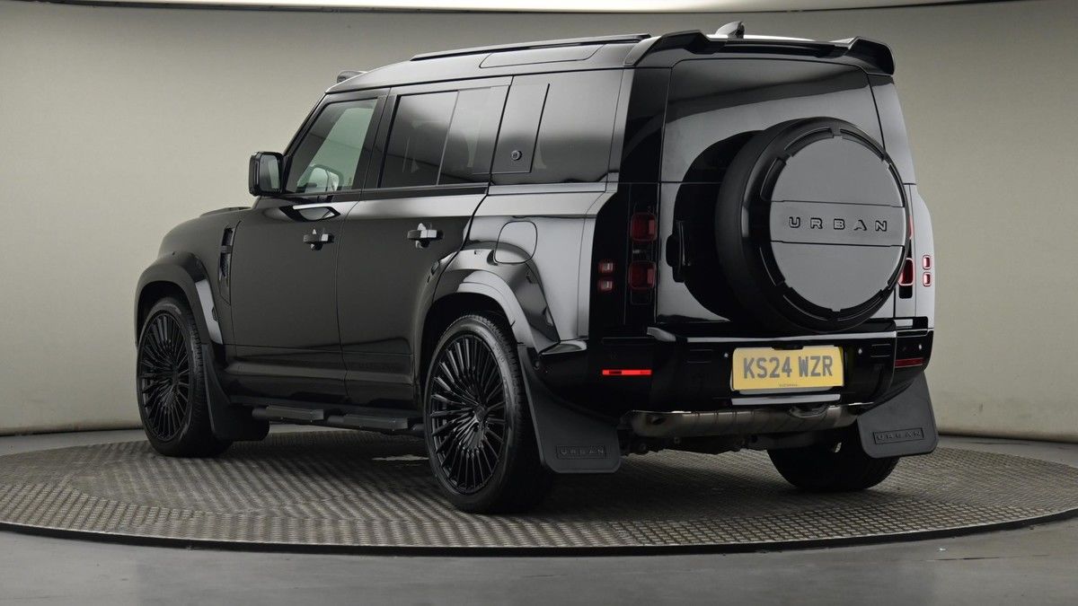 Land Rover Defender 110 Urban Image 24