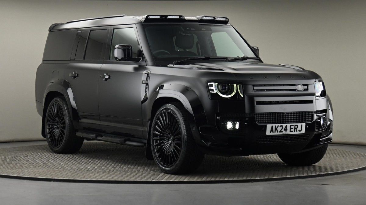 Land Rover Defender 130 Sticky Header Image