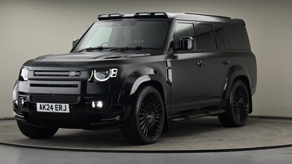 Land Rover Defender 130 Image 22