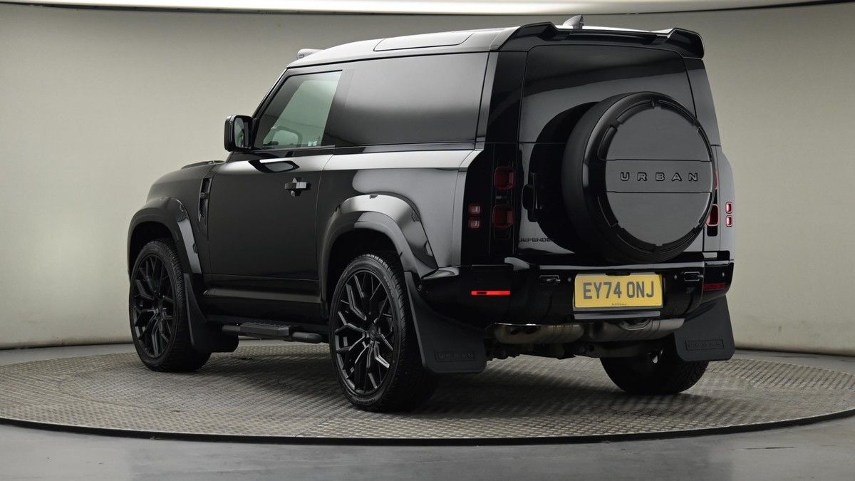 Land Rover Defender 90 Image 39