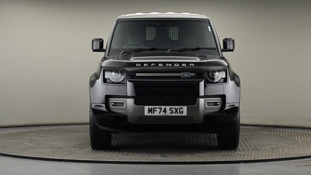 Land Rover Defender 90 Image 18