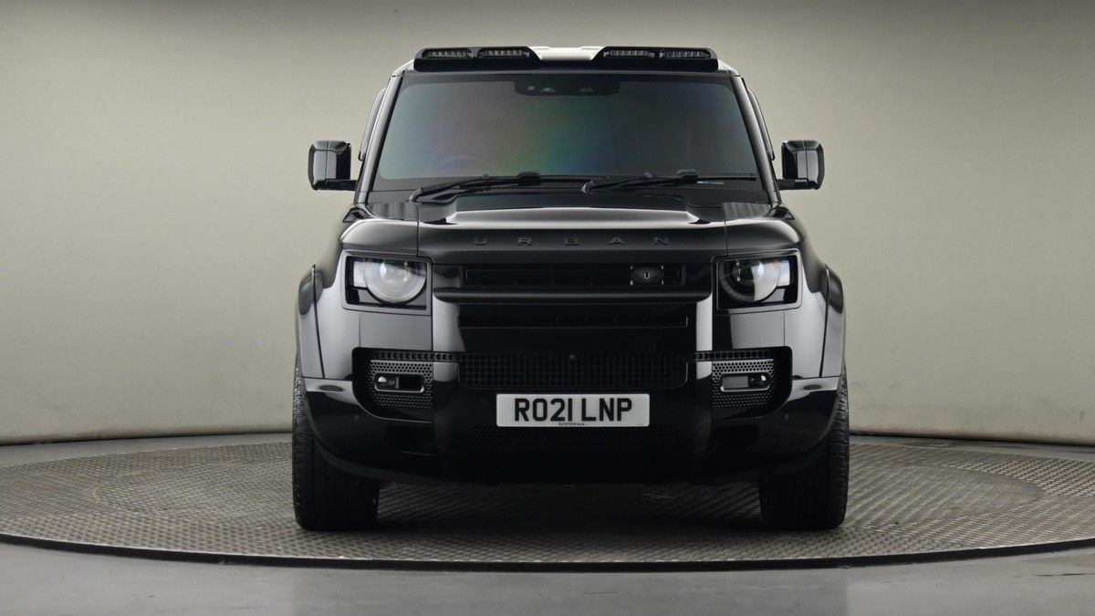 Land Rover Defender 110 Urban Image 20