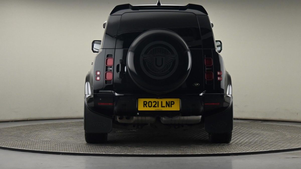 Land Rover Defender 110 Urban Image 24